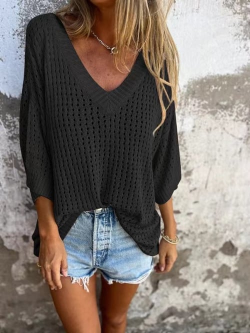 Delia - V-neck knitted top with hollow pattern