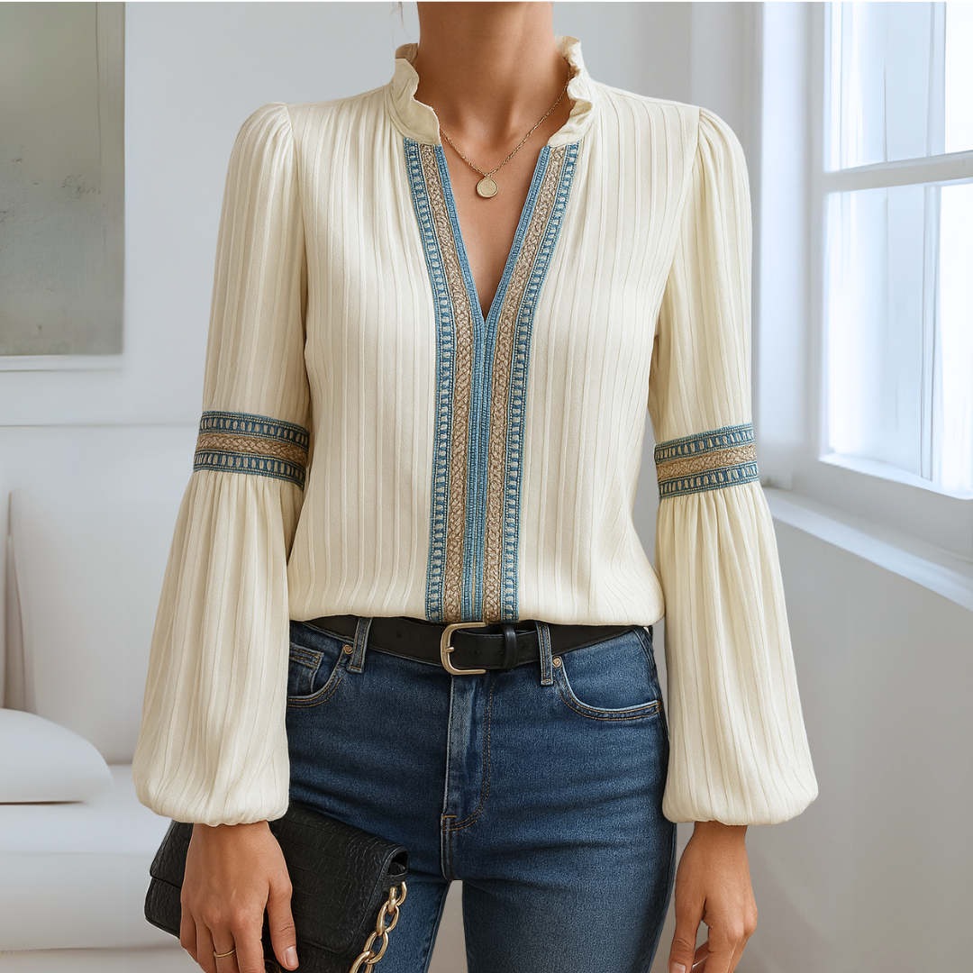 Mirabel - Lace blouse with V-neck