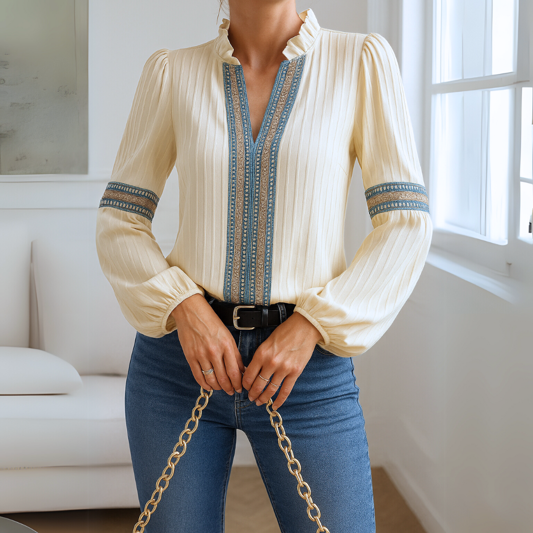 Mirabel - Lace blouse with V-neck