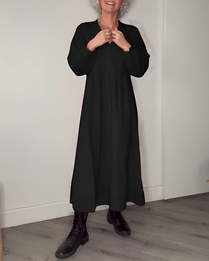 Amanda - The slimming long dress with V-neckline