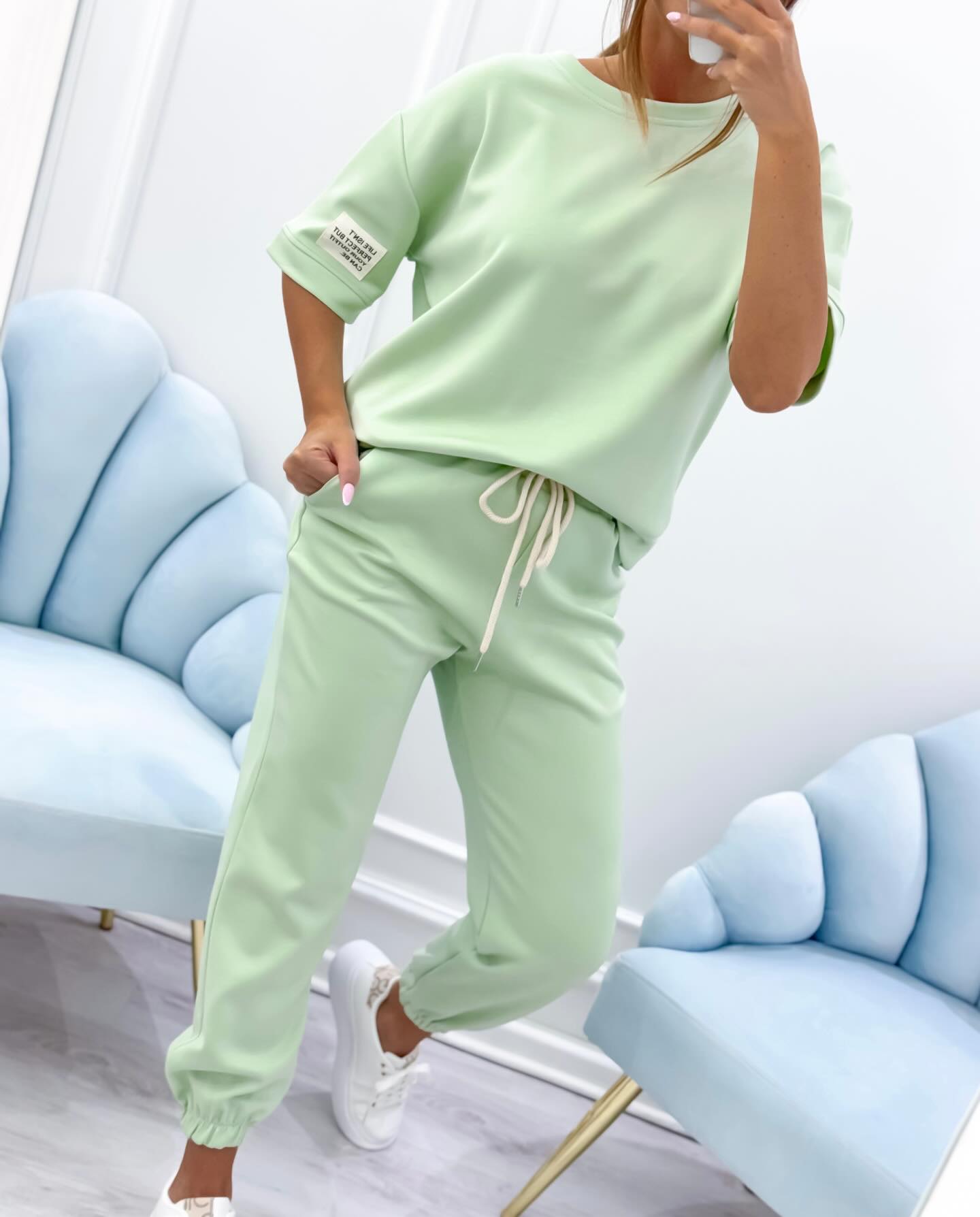 Lola - Women's casual set with plain top and pants