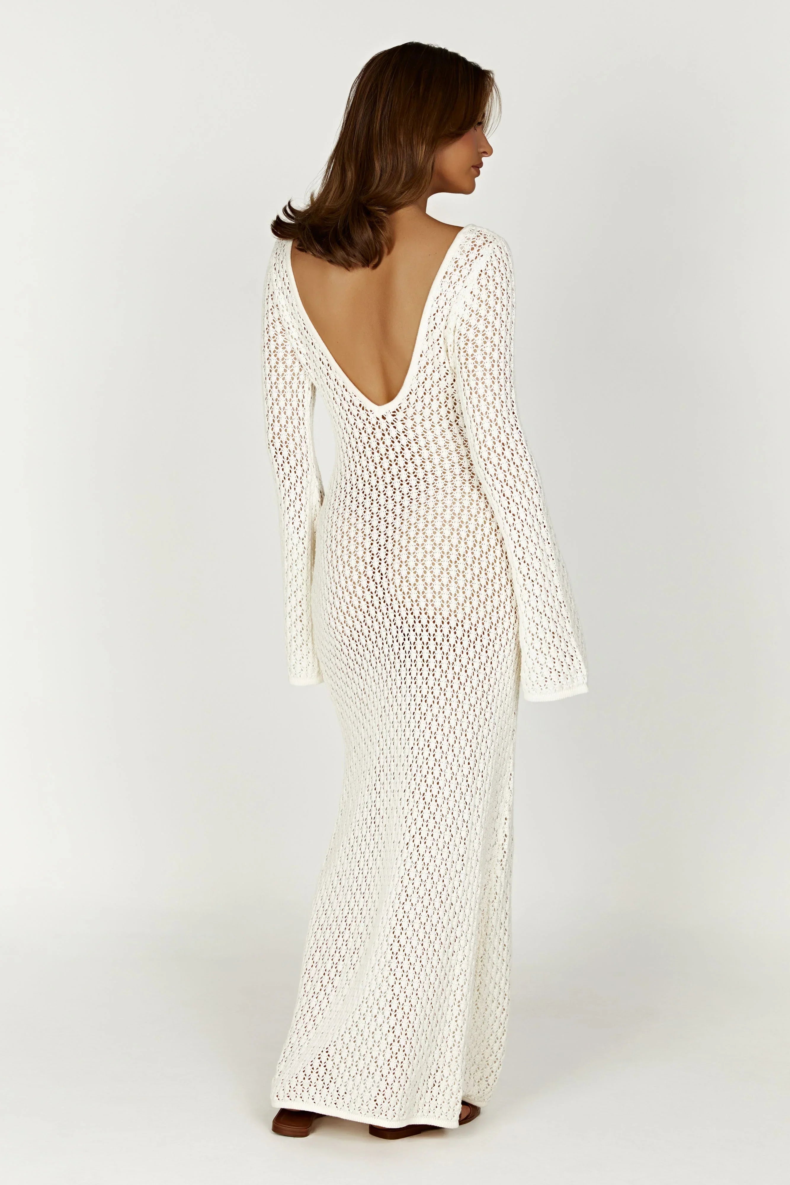Roselle - A breath of summer sensuality in a light and elegant knit