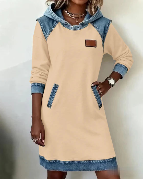 Lunariae - Casual dress with contrasting hood