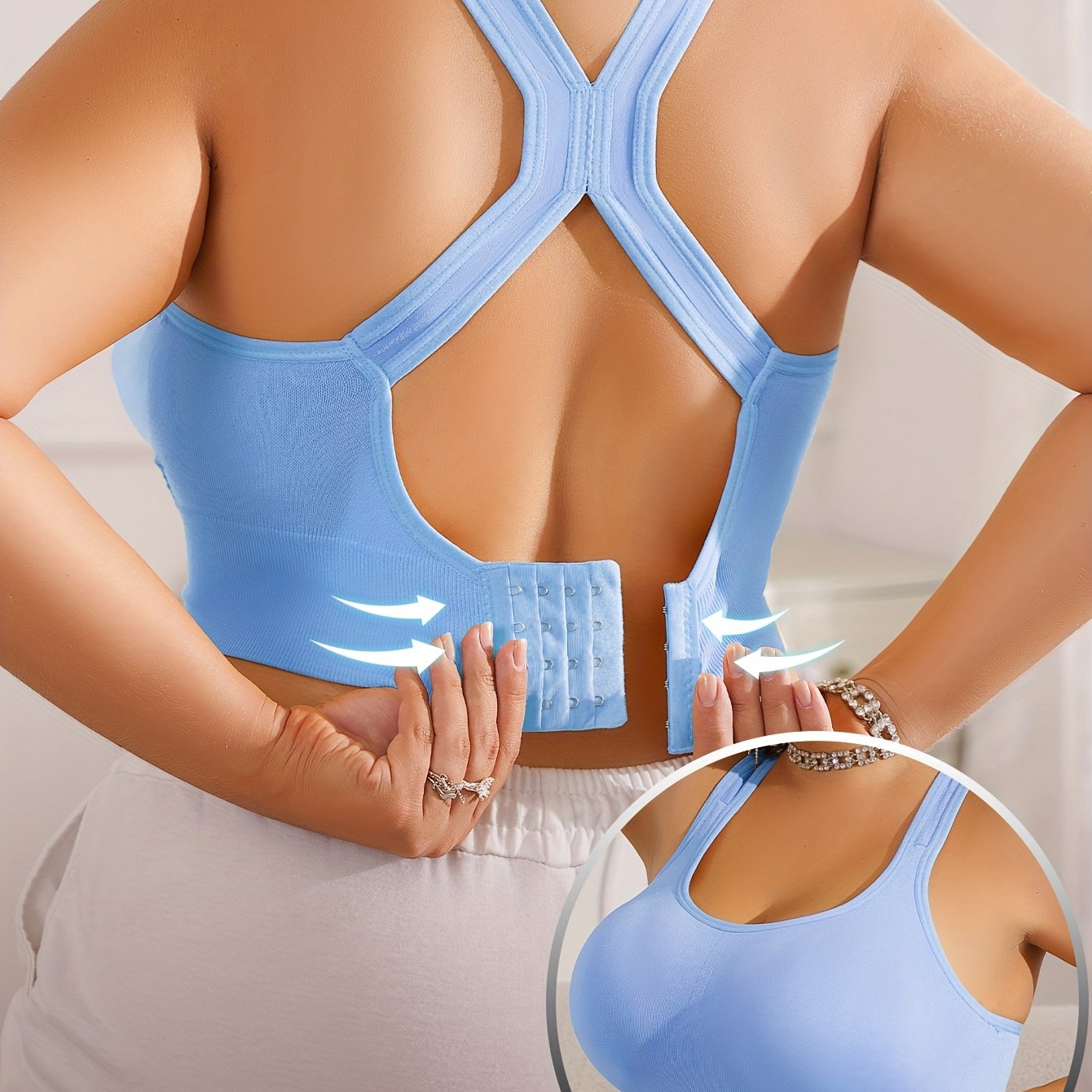 Vittoria - Plus Size Sports Bra with Removable Pads and Adjustable Straps