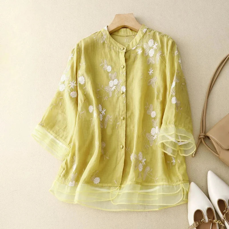 Lauri - Embroidered blouse