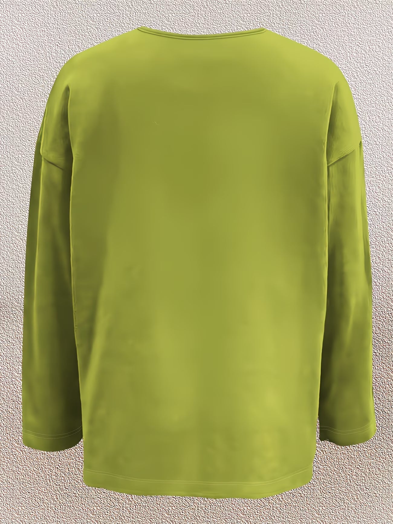 Olivira - Loose-fitting top with a nature-inspired floral pattern