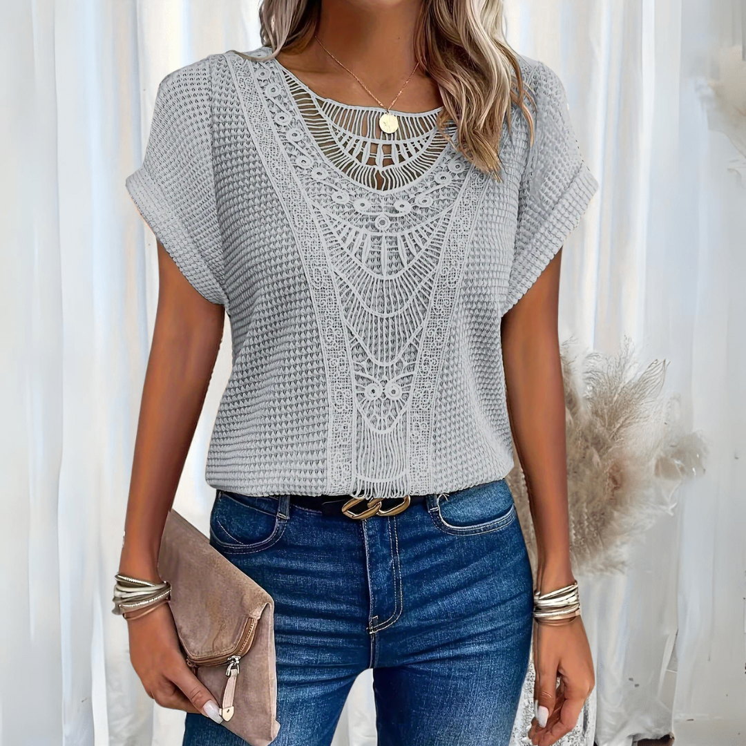 Aina - Elegant Ibiza style blouse