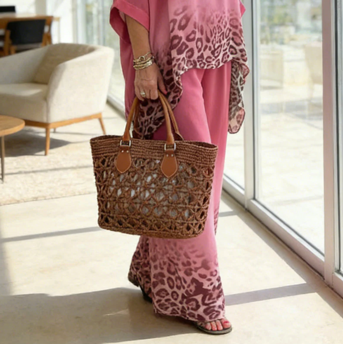 Ixelara - Women's two-piece leopard print gradient poncho set
