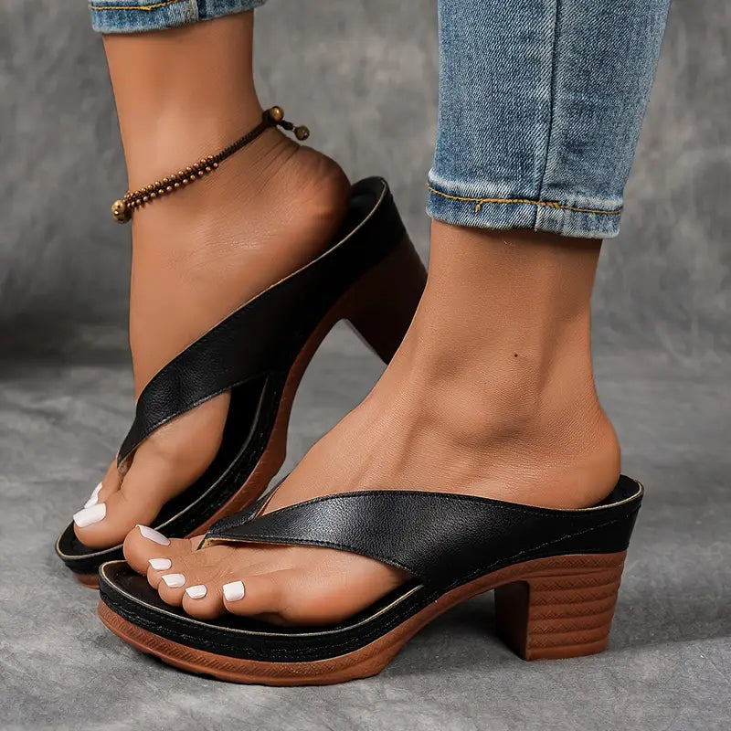 Fynavelle - Women's comfortable heel sandals with a stylish ergonomic sole