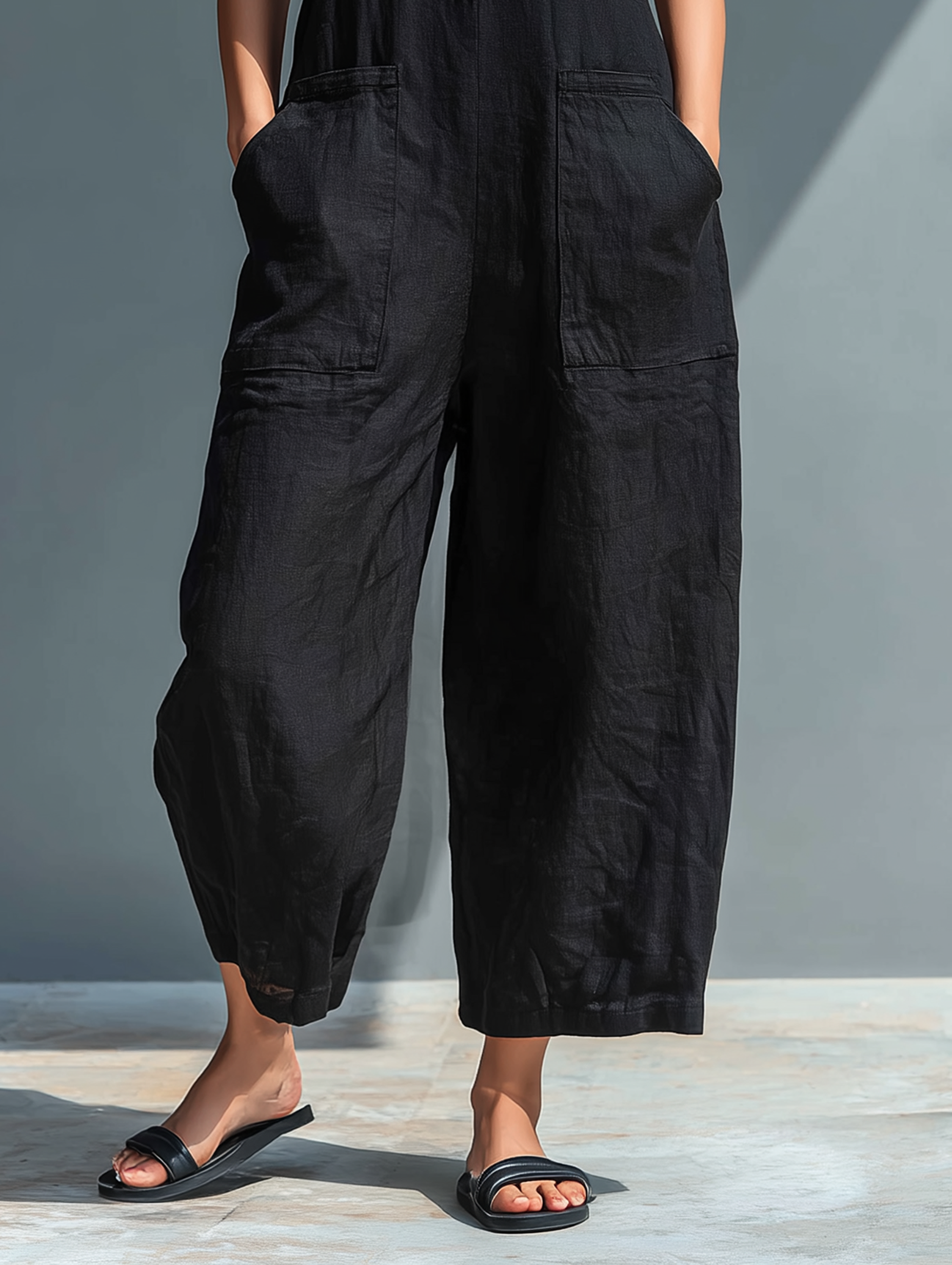 Soraya - Women's Sleeveless Jumpsuit