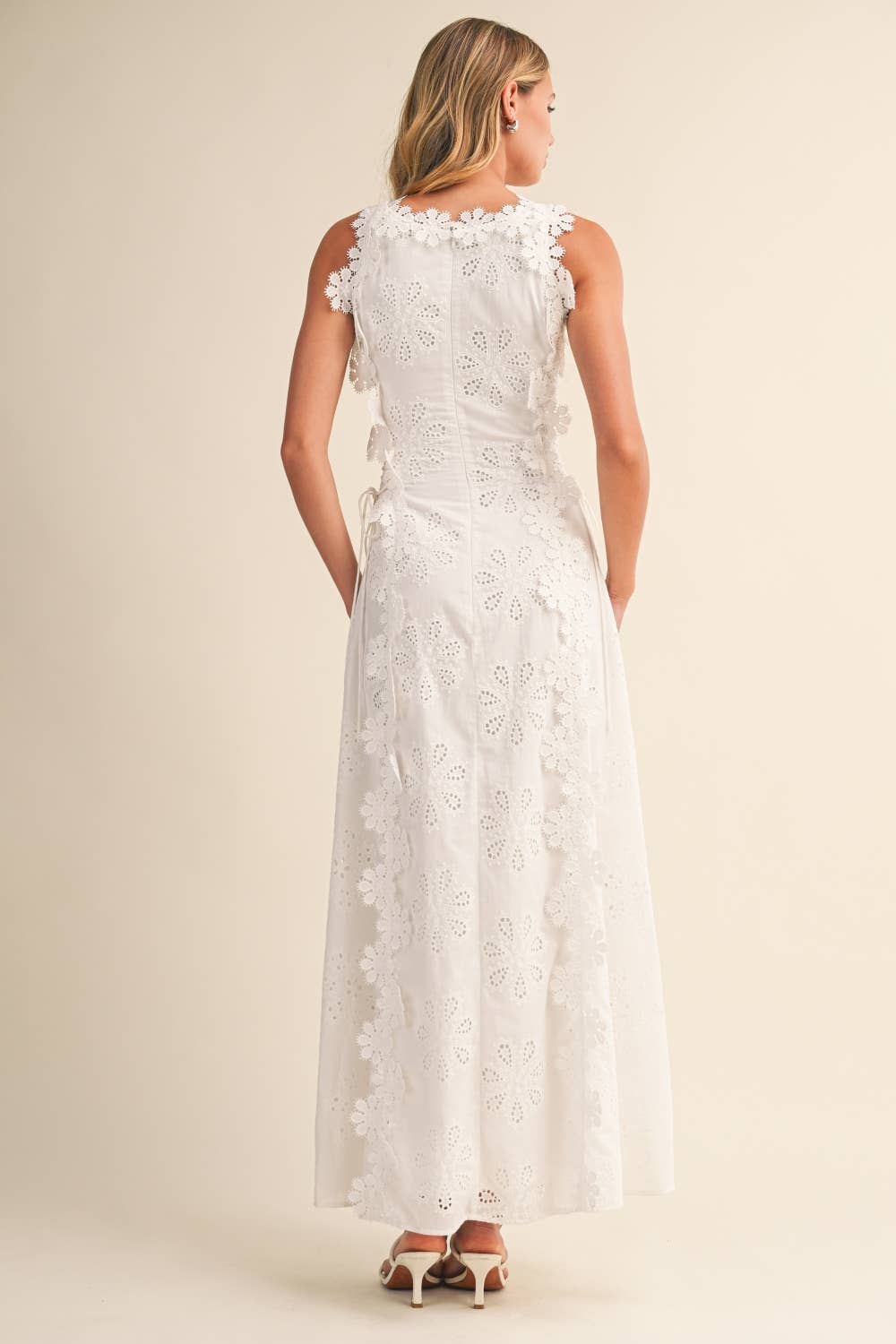 Orylisse - Women's Embroidered Maxi Dress with Elegant Floral Lace