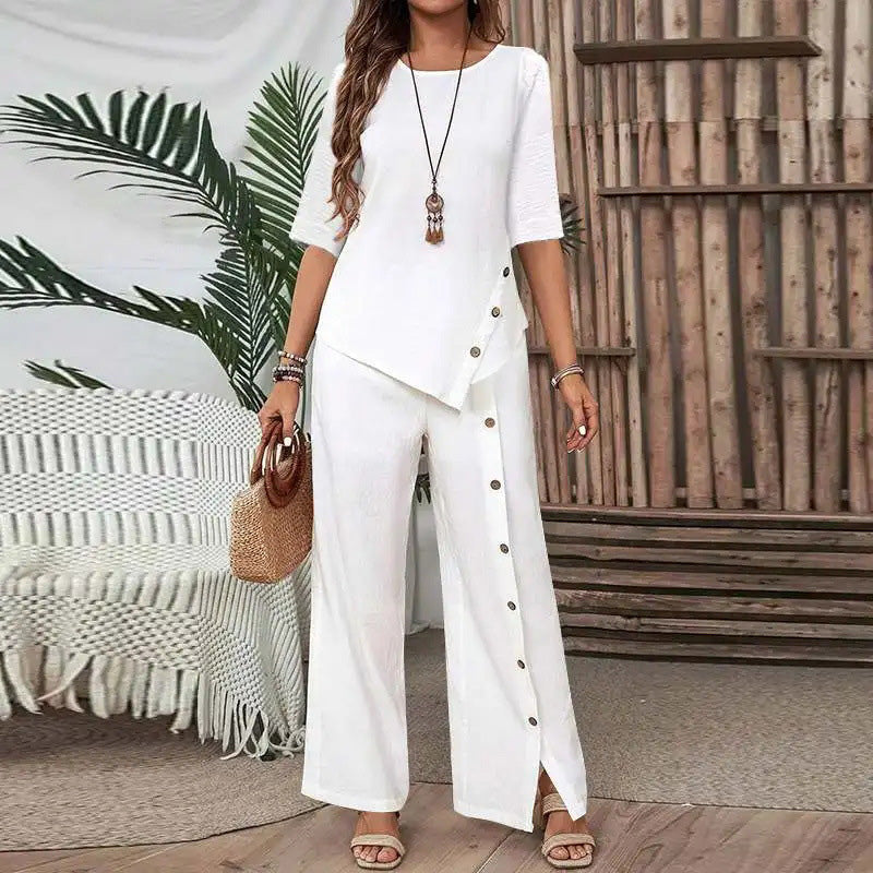 Amelina - Coordinated Set with Buttons for an Elegant and Casual Style