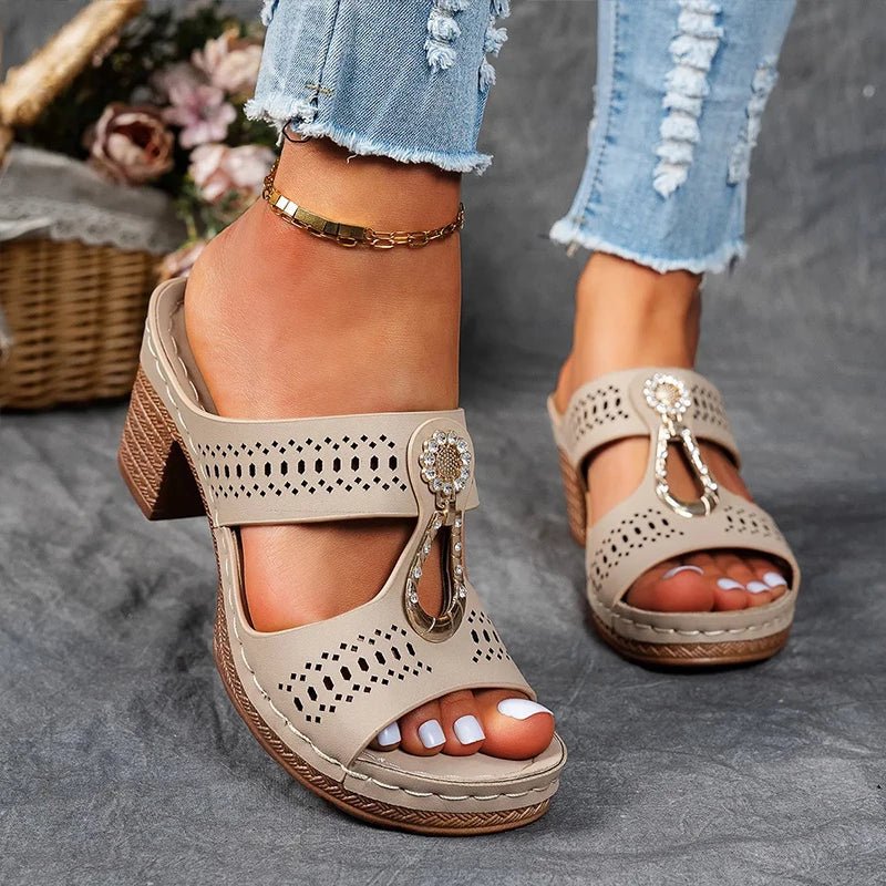 Novellea - Women's orthopedic sandals with comfortable, open-work heel