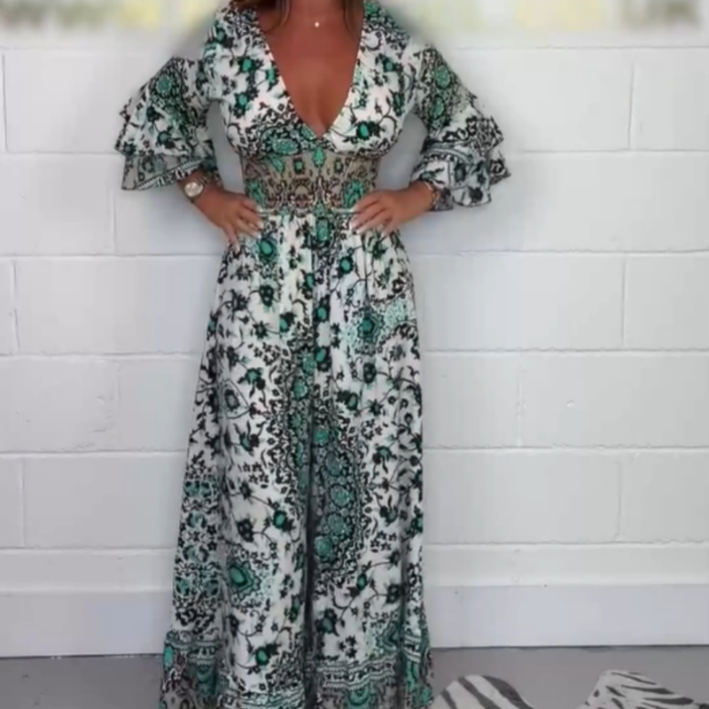 Neria - Jumpsuit with V-neck and print
