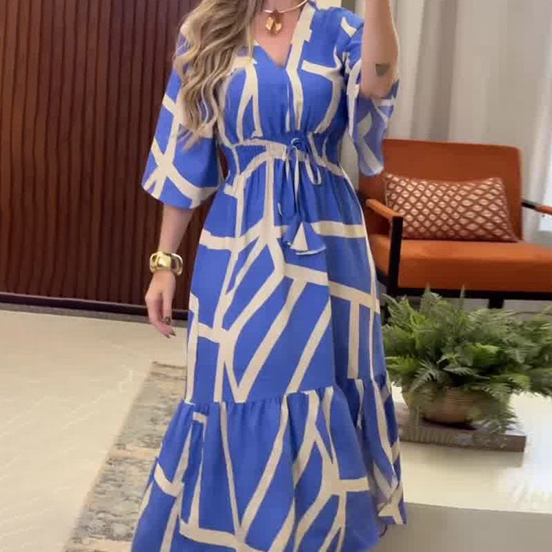 Silvia - Elegant Fitted Dress with V-Neck