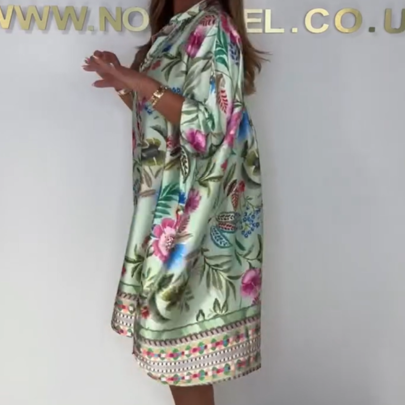 Violetta - Casual Floral Dress with V-Neckline and Partial Buttons