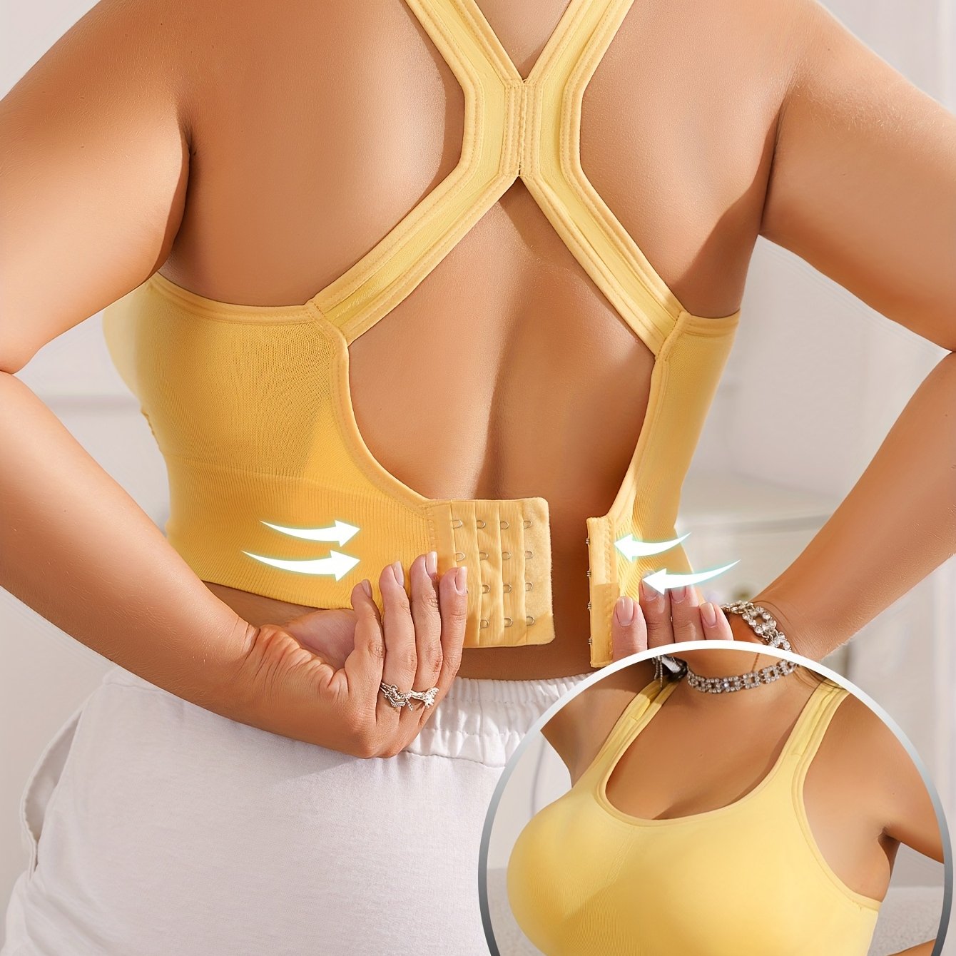 Vittoria - Plus Size Sports Bra with Removable Pads and Adjustable Straps