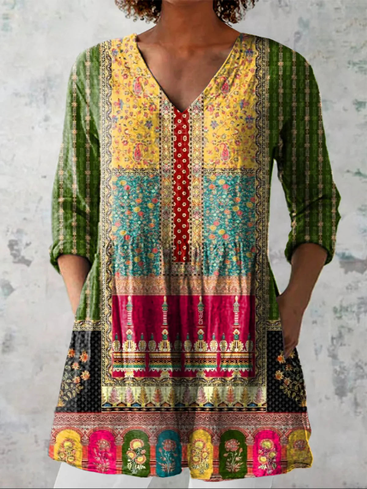 Ophalyn - Women's long tunic with graphic stripes and V-neck