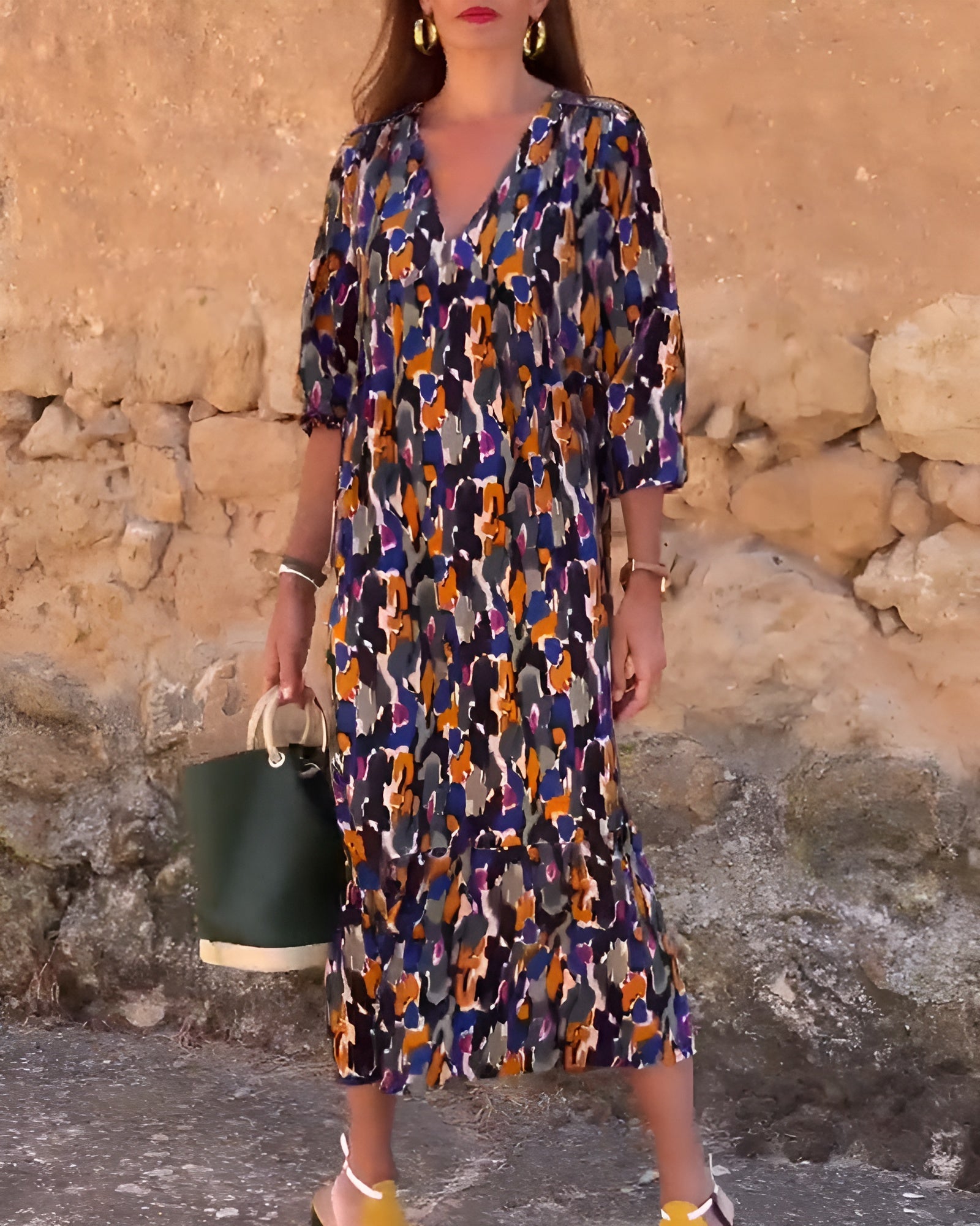 Lorina - Retro printed V-neck dress