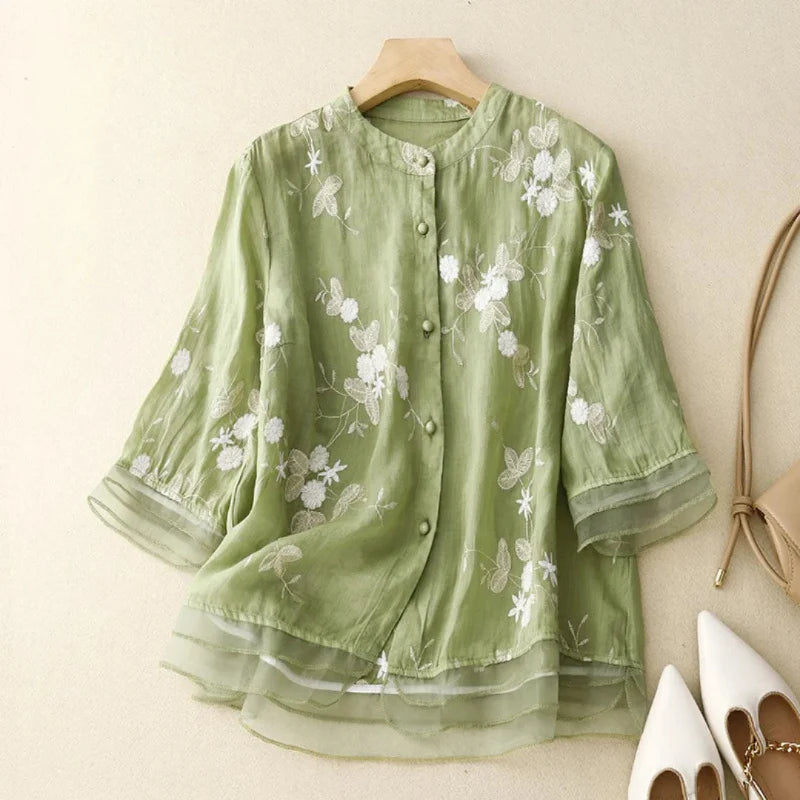 Lauri - Embroidered blouse