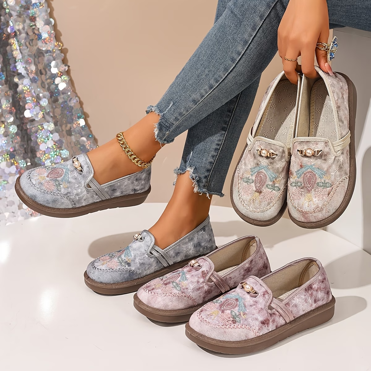 Fynora - Women's Daily Comfort Shoes with Embroidered Design and Casual Style