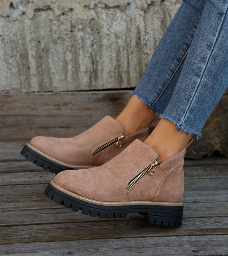 Heliviane™ - Comfortable orthopedic ankle boots for women with wedge sole 
