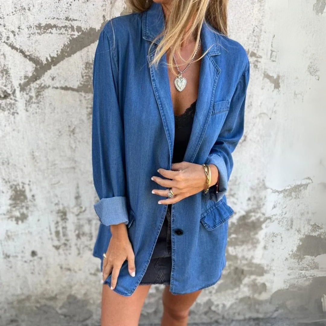Lucinda - The denim dream for cool days and stylish moments