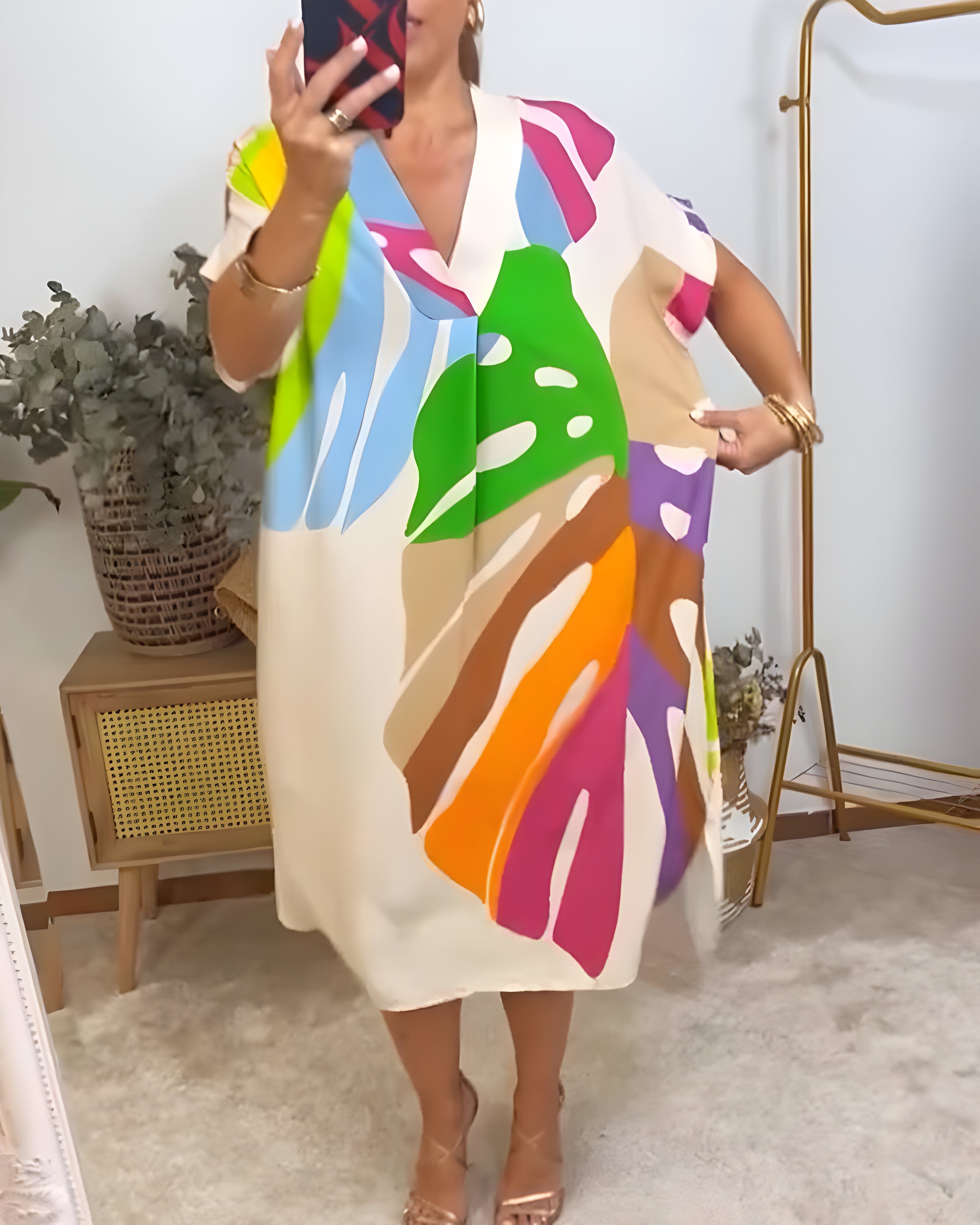 Nerissa - Casual dress with colorful foliage print for a fresh and natural look