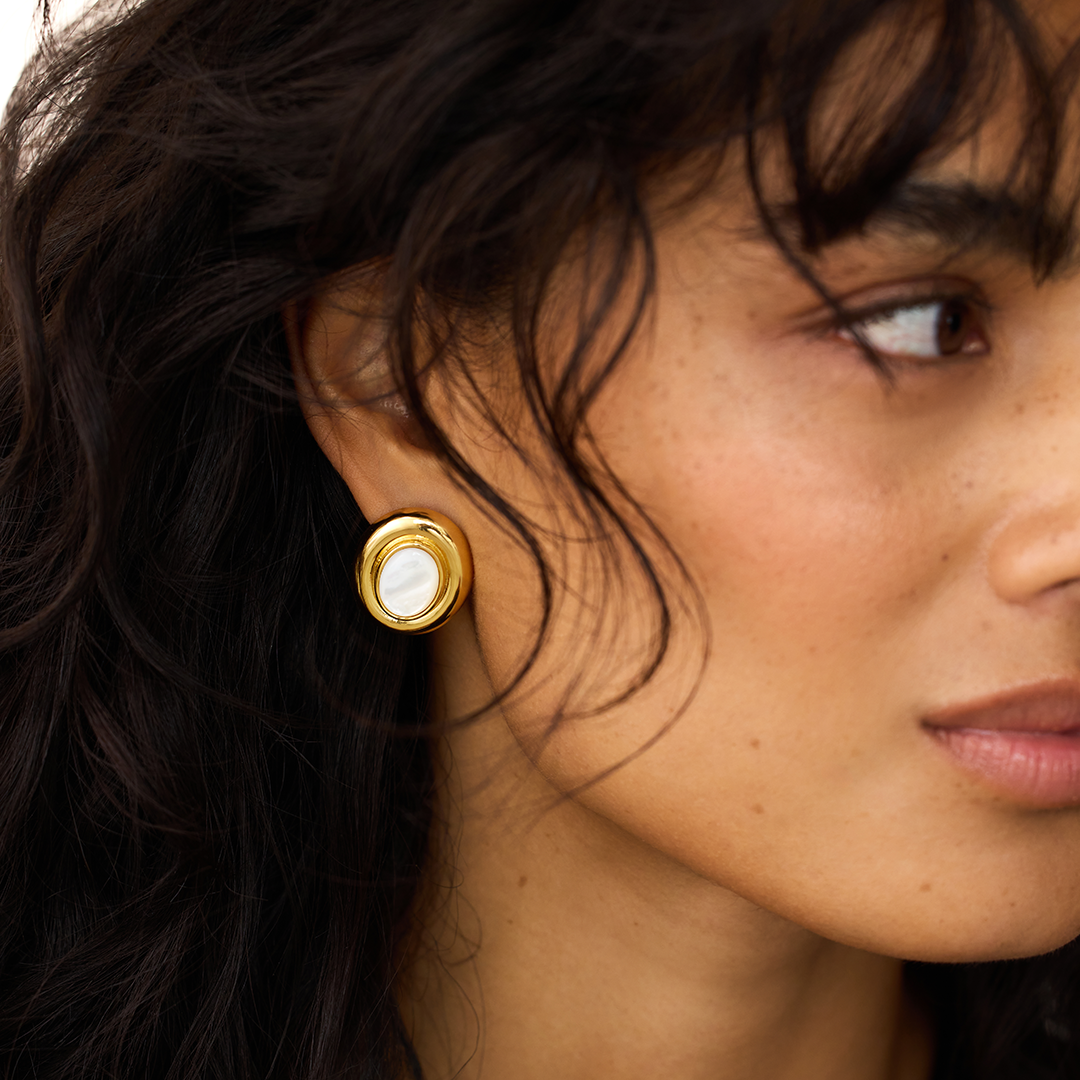 Giselle pearl earrings 