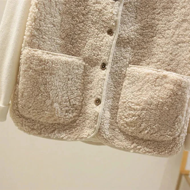 Avriel - Women's Sleeveless Lambswool Coat
