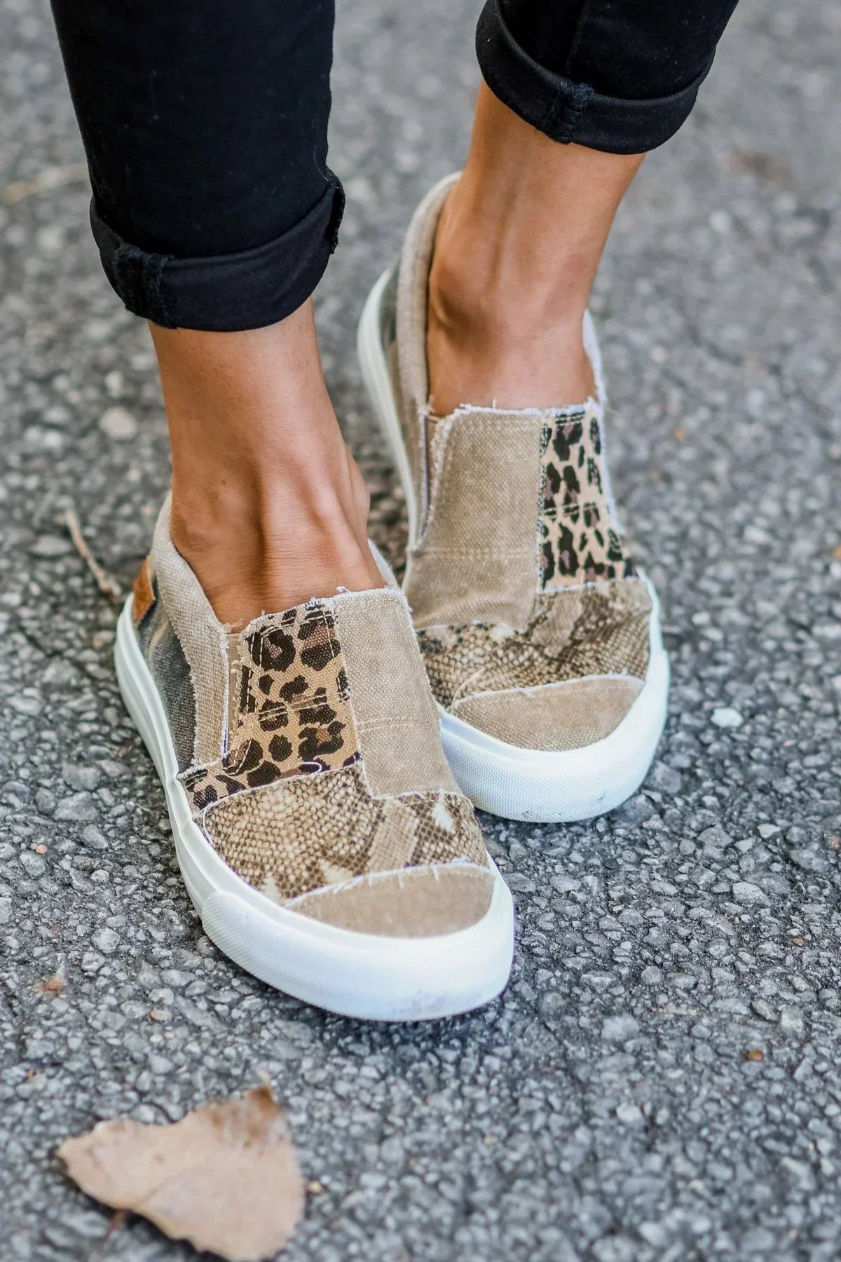 Yana - Trendy Pain Relieving Slip-On Shoes