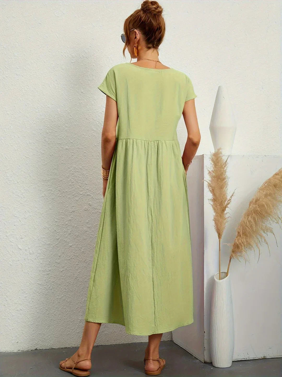 Quessara - Casual Midi Dress, Flowy Cut 