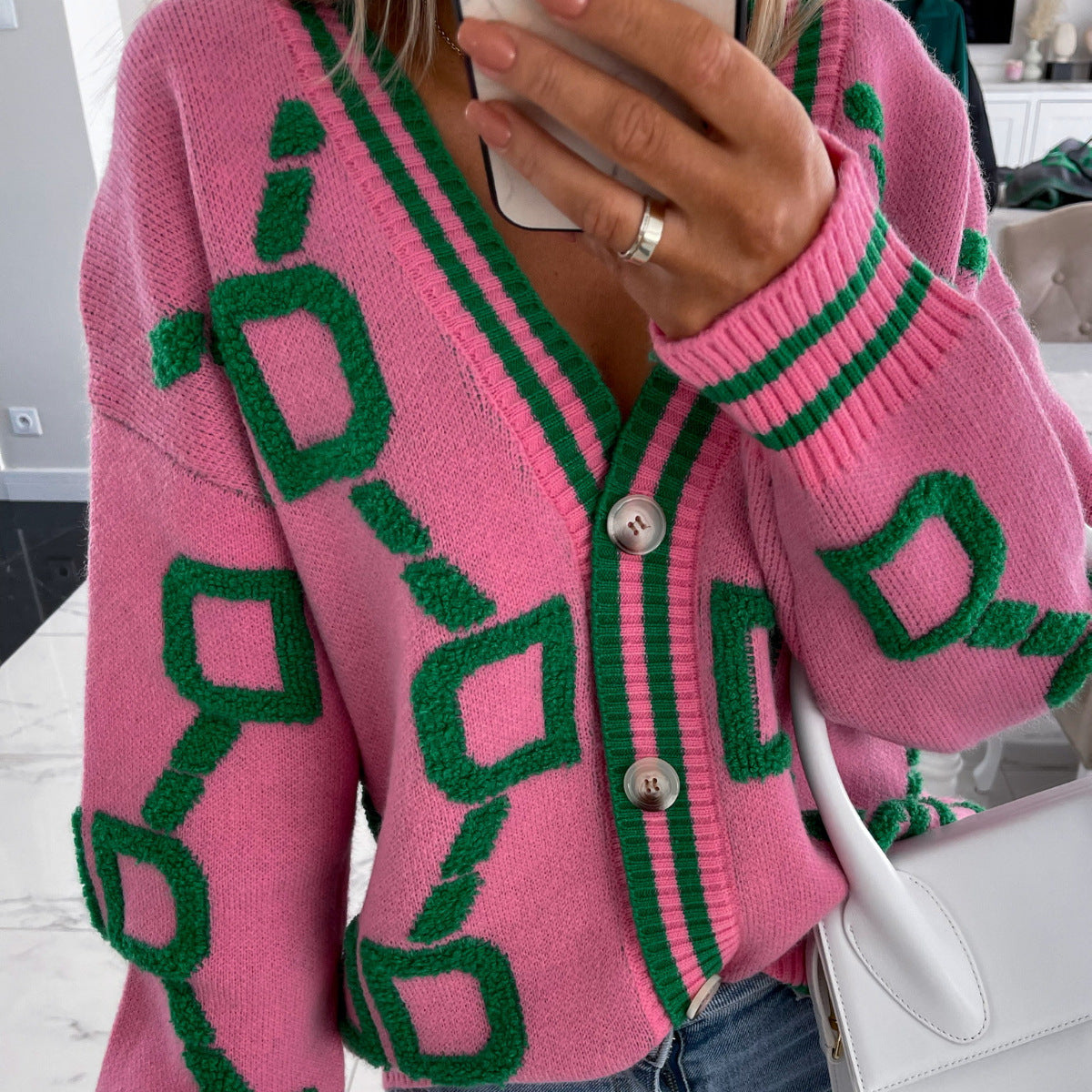 Aliza - Contrasting V-Neck Knit Cardigan