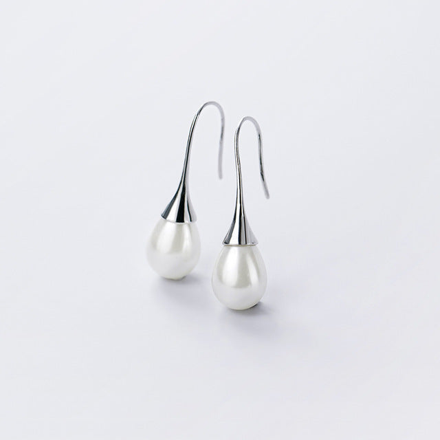Pearl Drop Earrings 