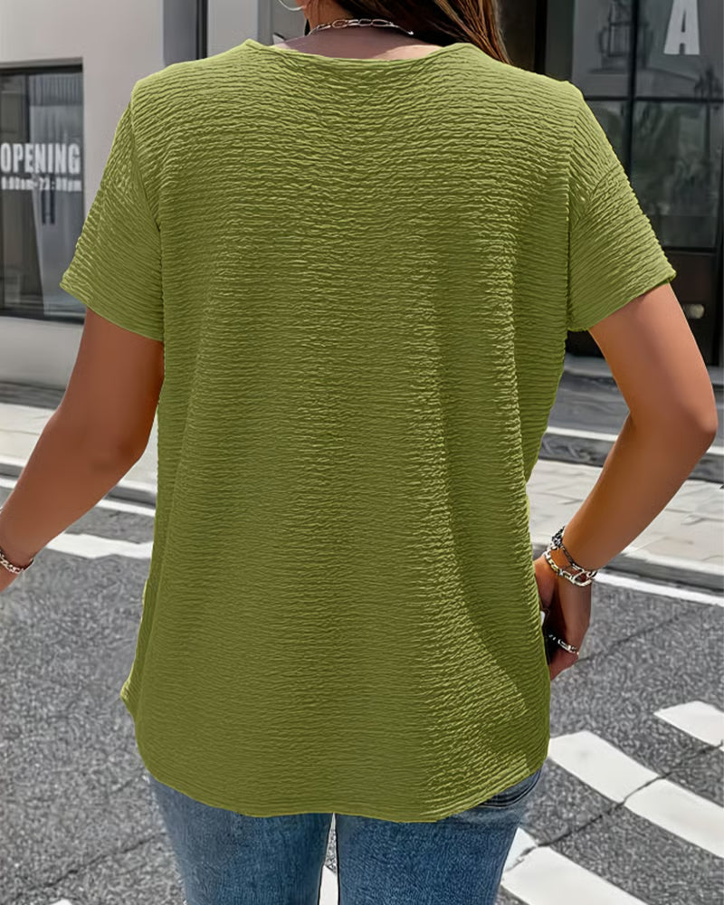 Syzelle - Women's textured round neck short sleeve t-shirt with decorative buttons, elegant