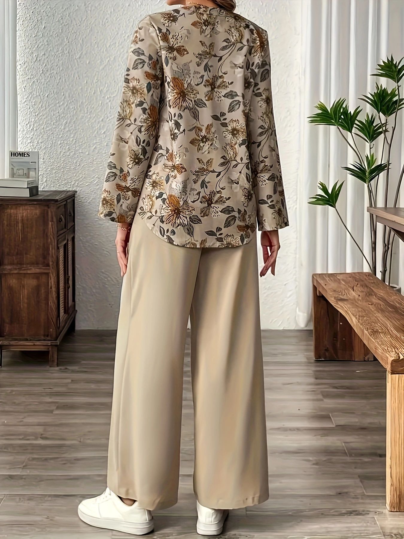 Cynellea - Women's floral blouse and chic flowy pants set for everyday