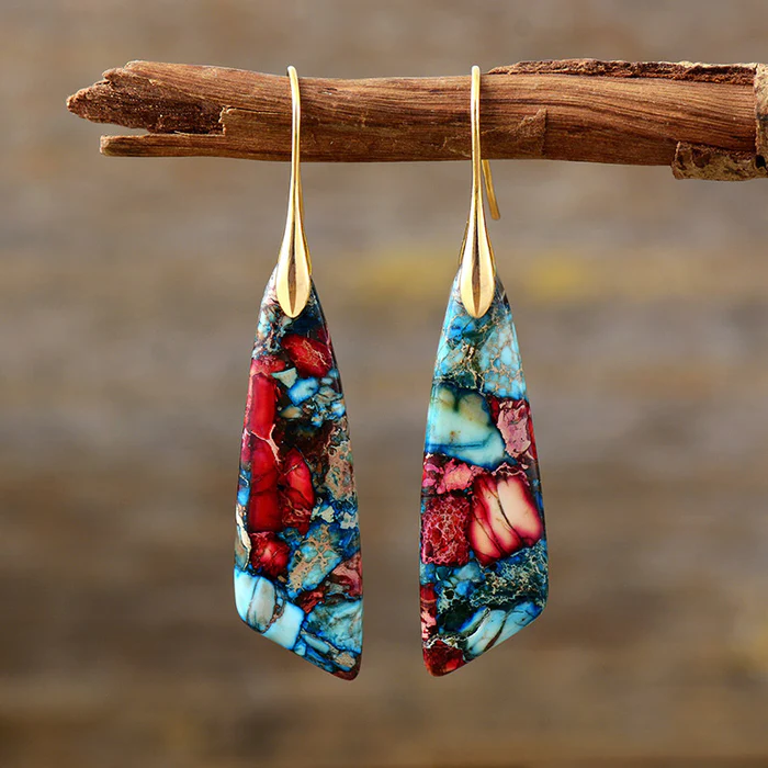 Vintage earrings with colored stones 