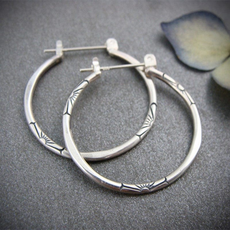 Vintage silver hoop earrings 