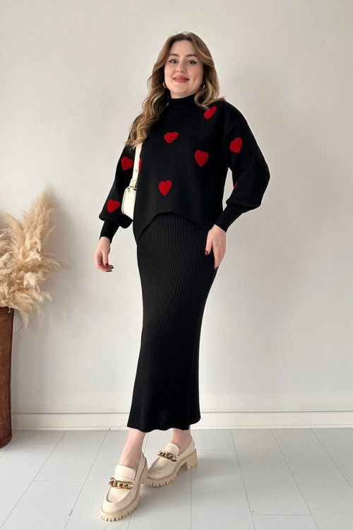 Annette - Trendy Heart and High Waisted Skirt Set