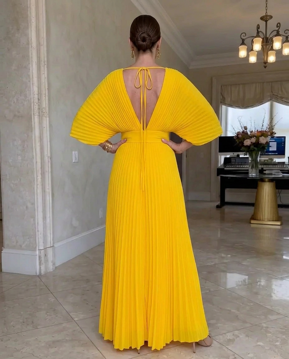 Rynavelle - Women's Elegant Pleated V-Neck Flowy Maxi Dress