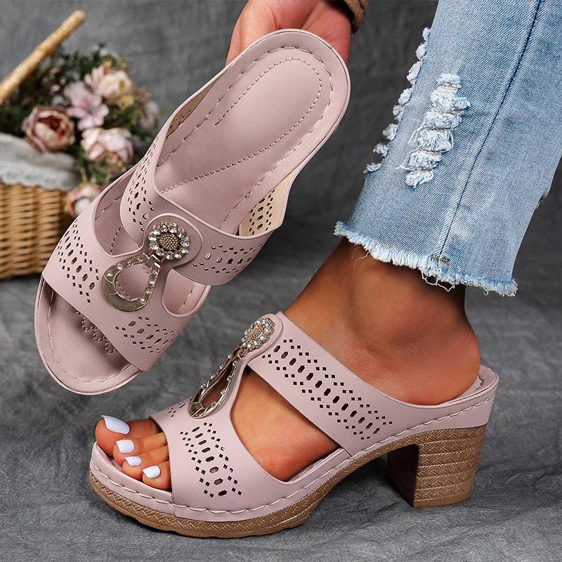Novellea - Women's orthopedic sandals with comfortable, open-work heel