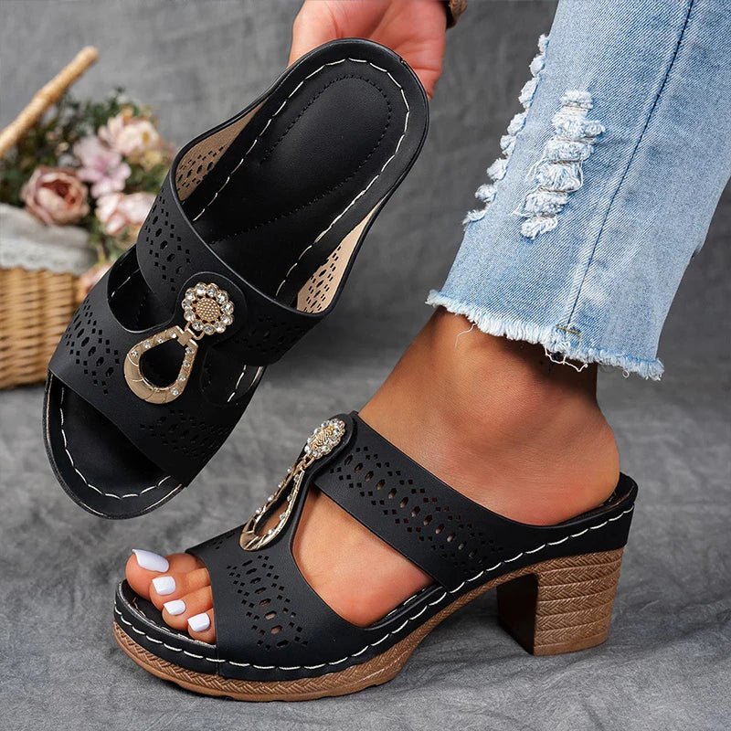 Novellea - Women's orthopedic sandals with comfortable, open-work heel