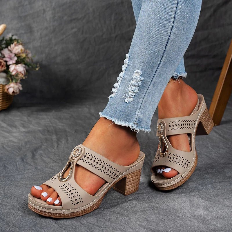Novellea - Women's orthopedic sandals with comfortable, open-work heel