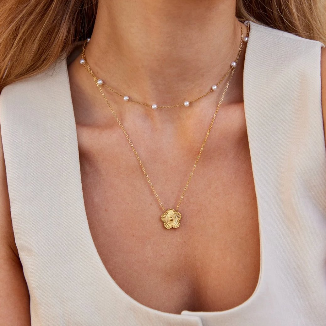 Nura Pearl Necklace 
