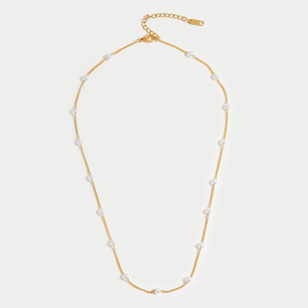 Nura Pearl Necklace 