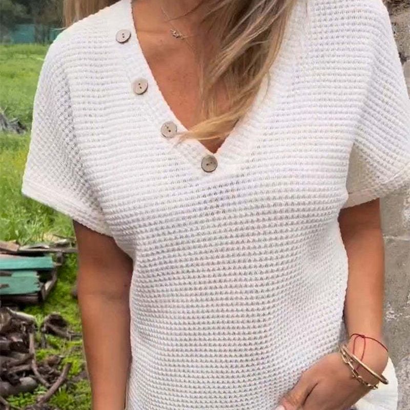 Adina - Elegant V-neck sweater with short sleeves and buttons