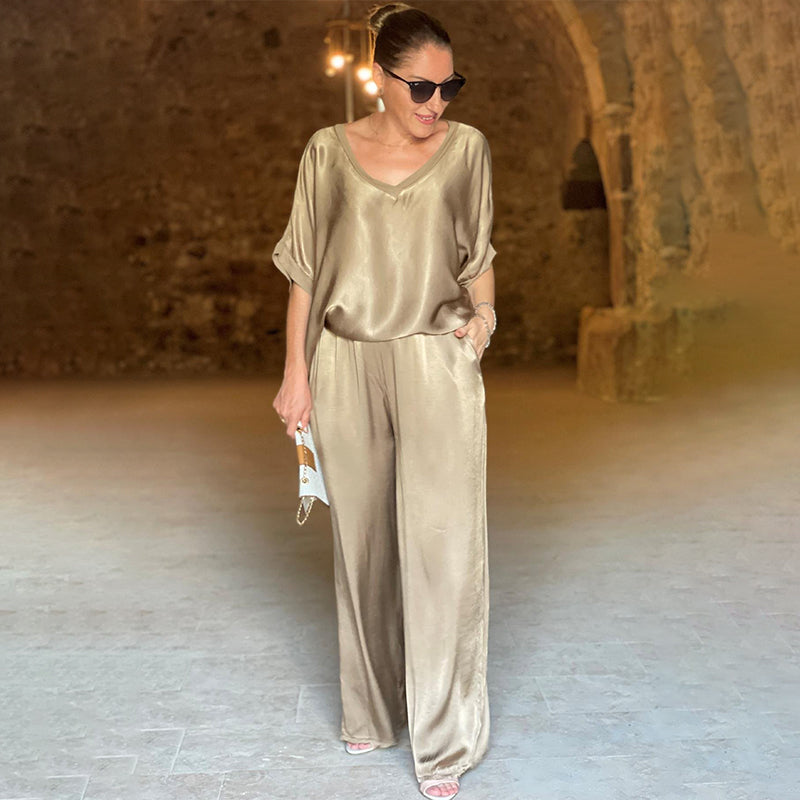 Laurie - Plus Size Elegant Shiny Two Piece Set with V Neck