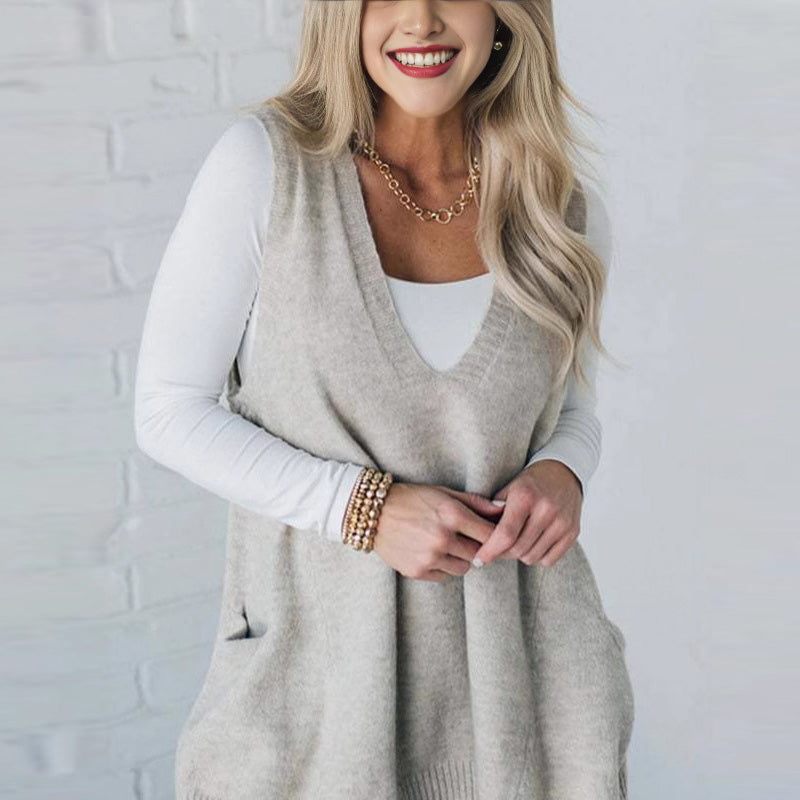 Carole - Sleeveless Knitted Vest with Pockets and V-Neck