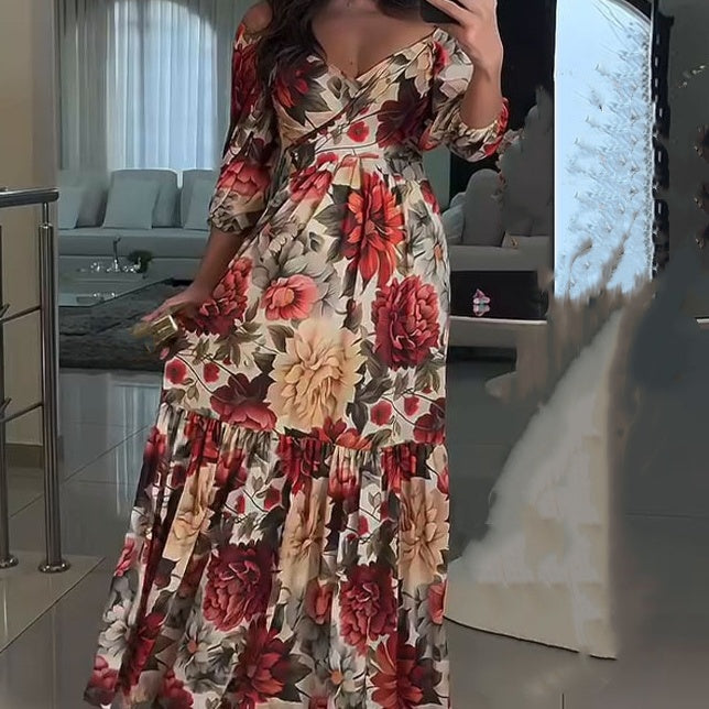 Paulina - Floral Pleated V-Neck Dress